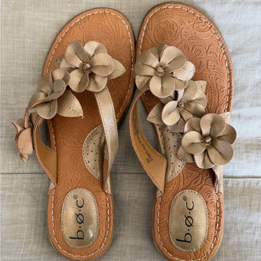 B.O.C Hensley Gold Sandals